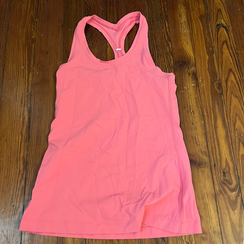 Lululemon tank top